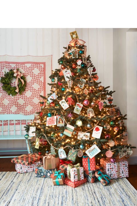 18 Best Christmas Tree Ribbon Ideas - How to Put Ribbon on a Tree