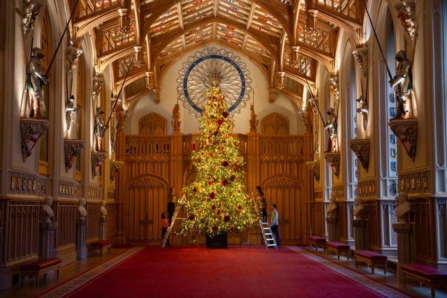 Windsor Castle At Christmas - How Queen's Residence Celebrates