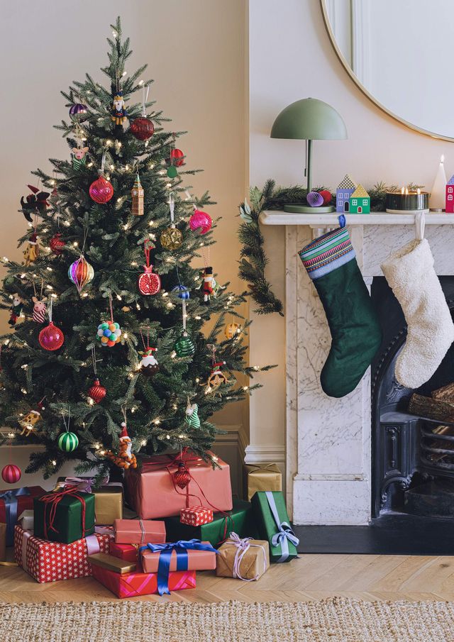 10 Christmas Decor Trends For 2023, Experts Reveal