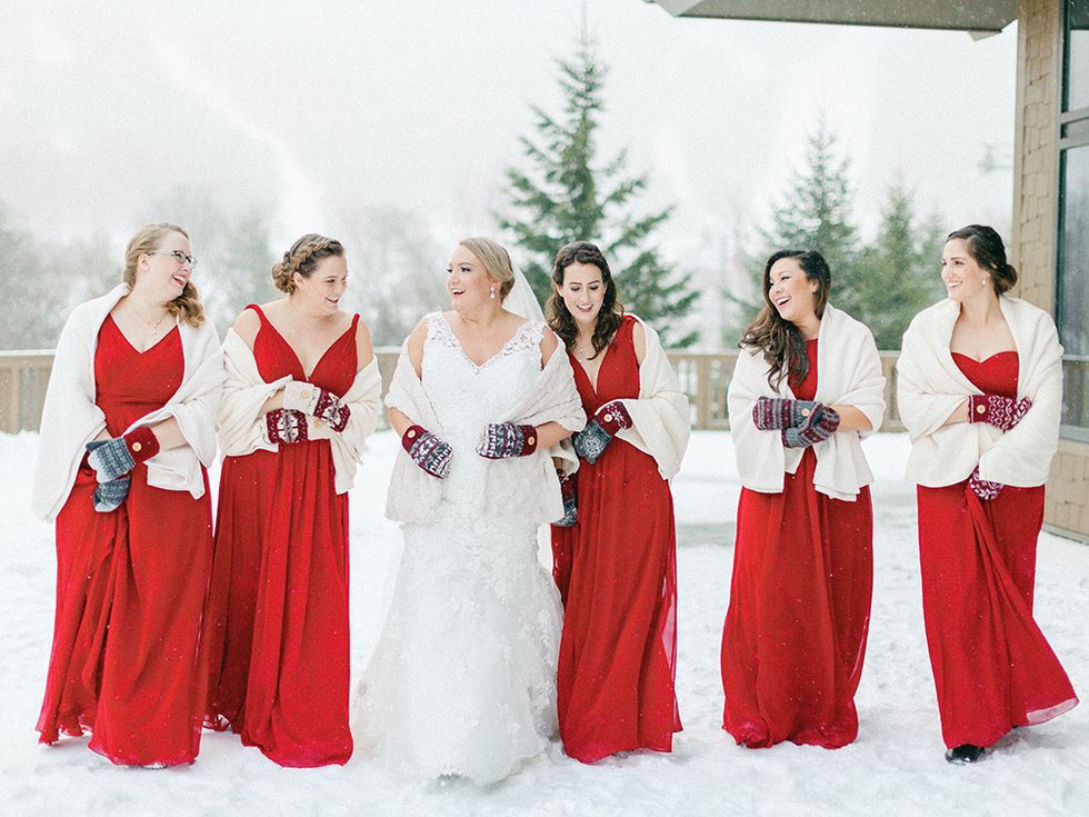 christmas wedding ideas  red bridesmaid dresses