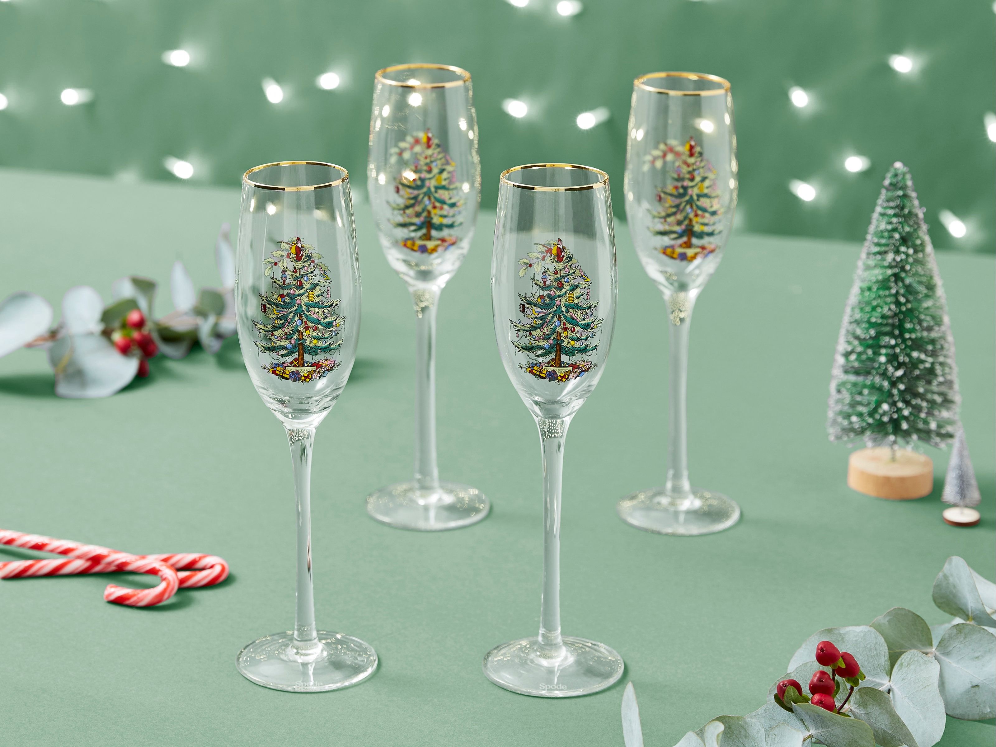 https://hips.hearstapps.com/hmg-prod/images/christmas-wine-glasses-656623bbad09d.jpg