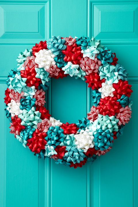 diy christmas wreaths, wreath made of red, white and blue ribbons