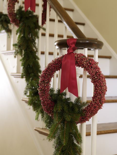 christmas wreath on staircase