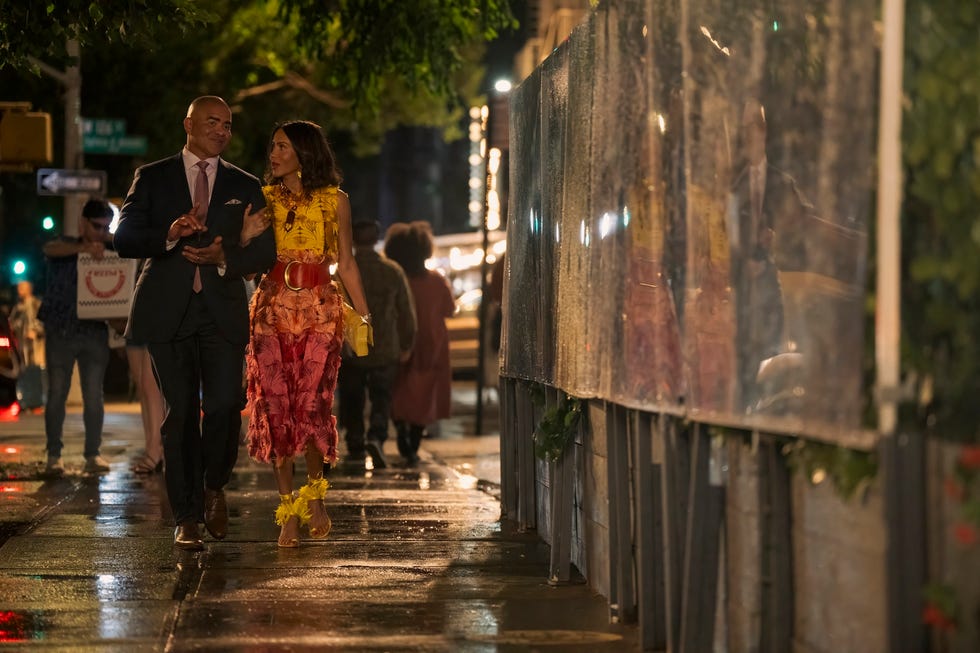 Christopher Jackson y Nicole Ari Parker, y así de fácil.