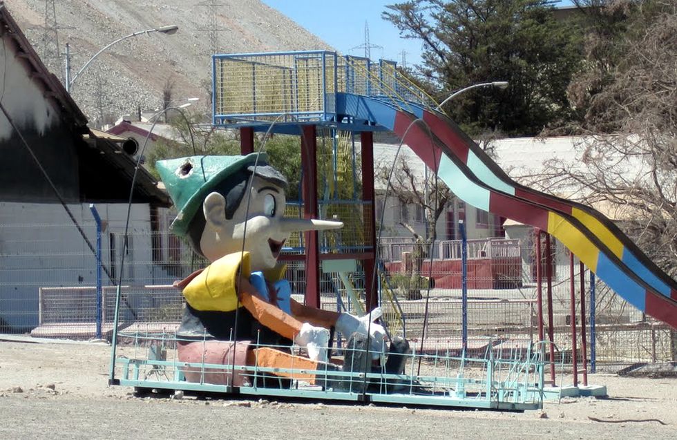 Public space, Playground, Human settlement, Outdoor play equipment, Leisure, Recreation, Fun, Playground slide, City, Play, 