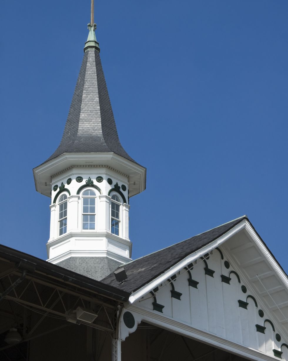 churchill downs spire