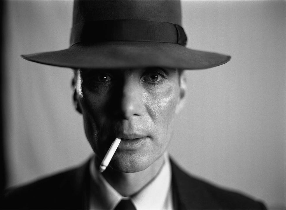 cillian murphy como oppenheimer