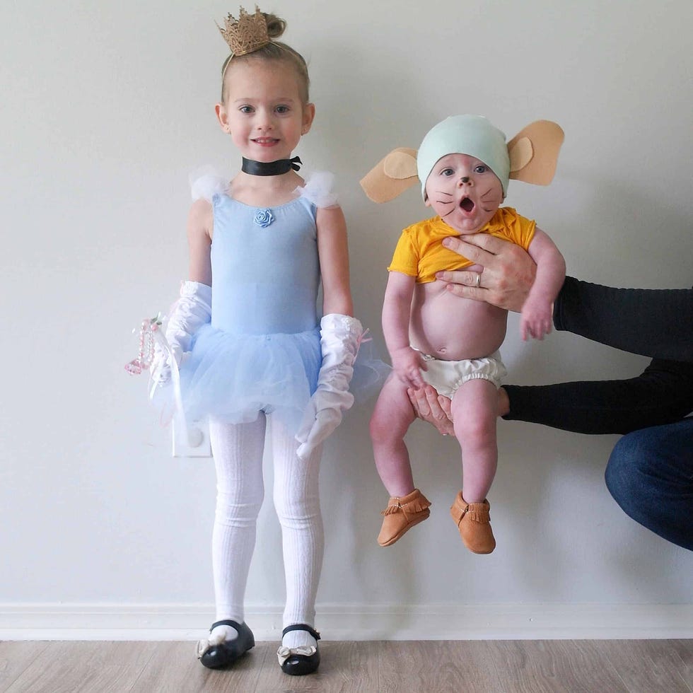 32 Best Sibling Halloween Costumes for Brothers & Sisters