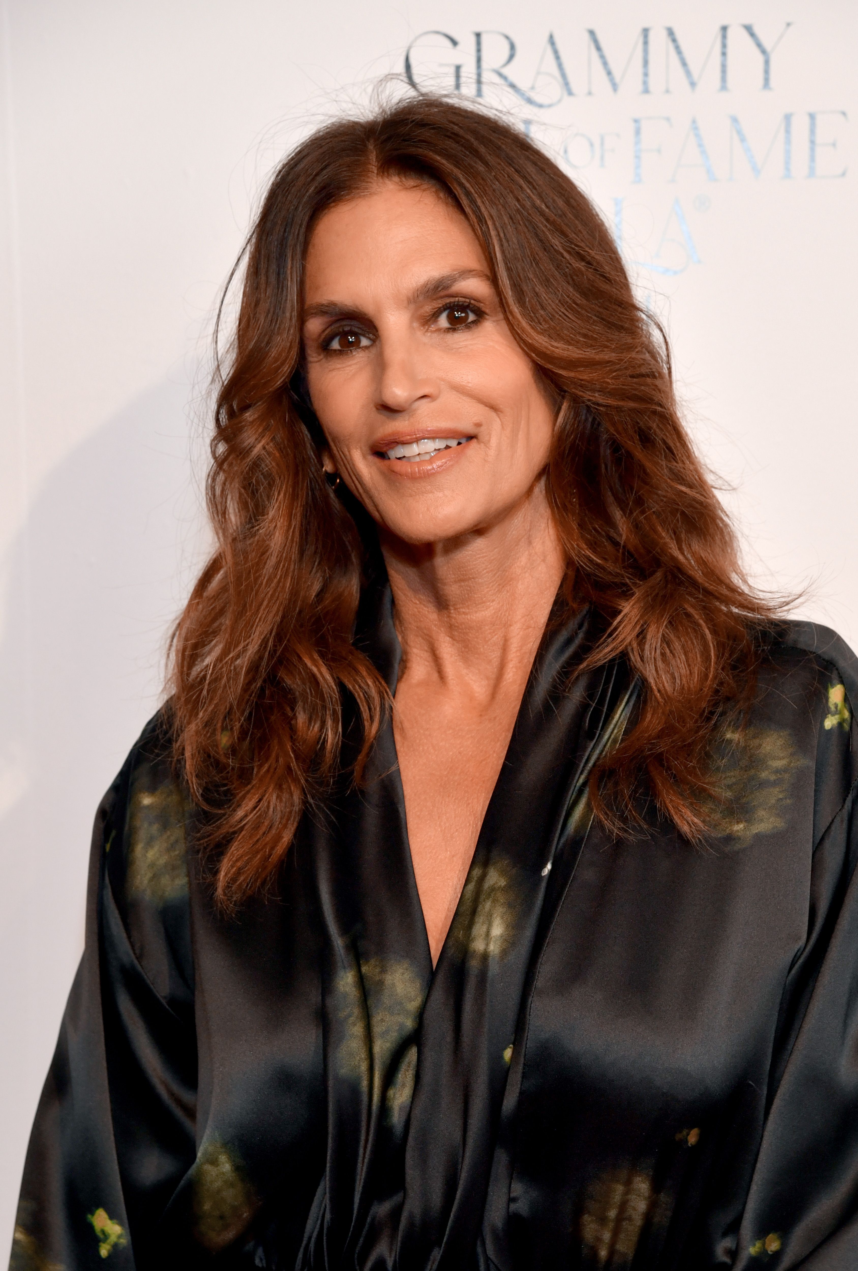 Cindy Crawford, 58, Celebrates Aging With Photo From 38 Years Ago