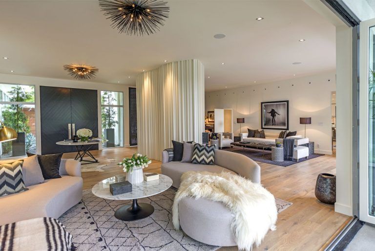 Cindy Crawford House Tour 2020  Inside Her $60 Million Dollar