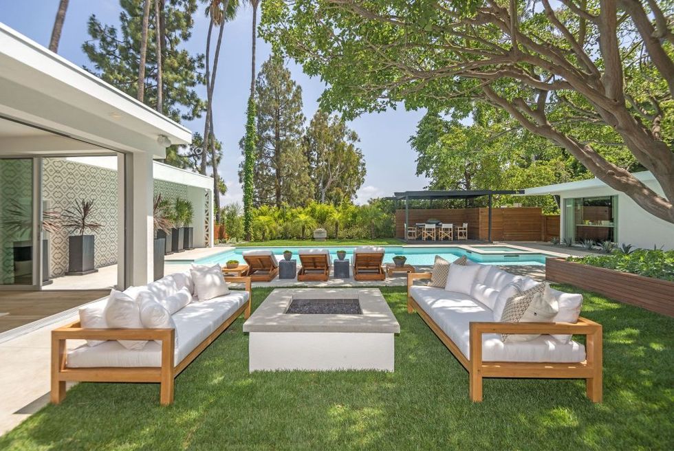 Cindy Crawford Beverly Hills Mansion - Luxury Real Estate