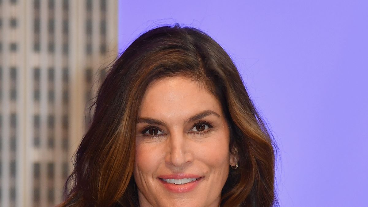 preview for Cindy Crawford '90s workout