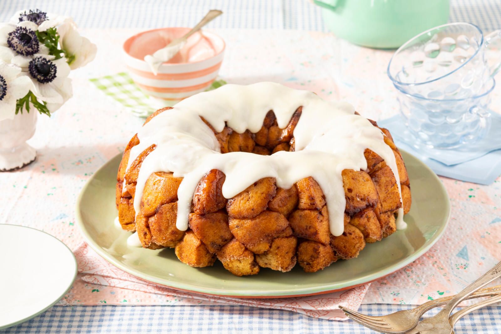 Cinnamon Roll Monkey Bread (Mini Bundt Pan Recipe)