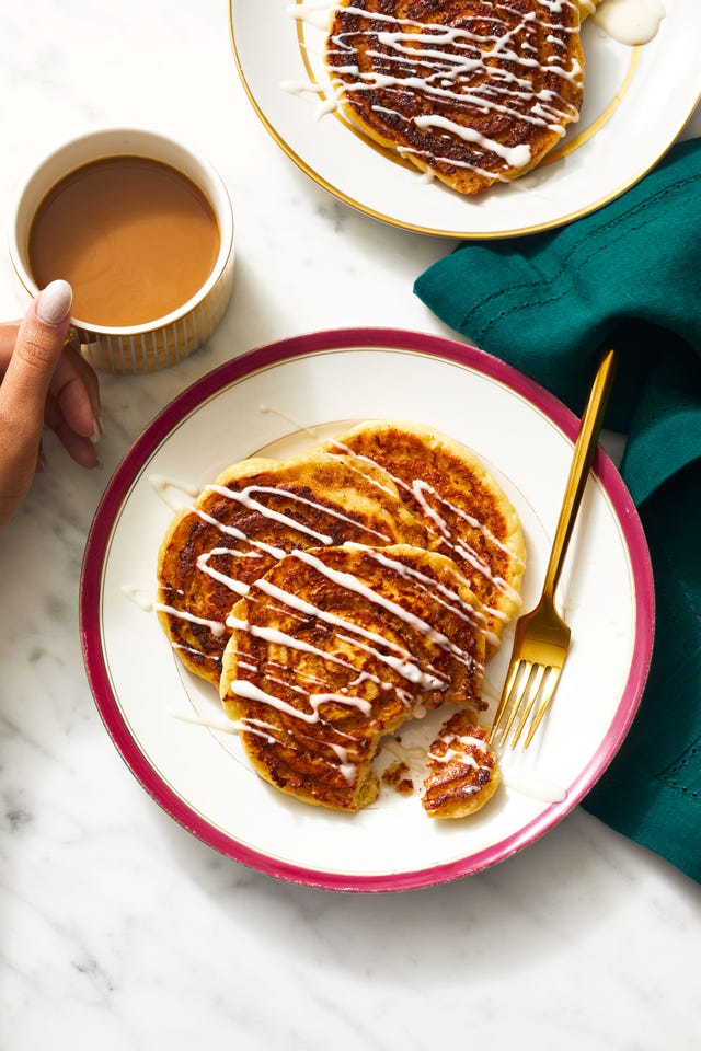 cinnamon roll pancake