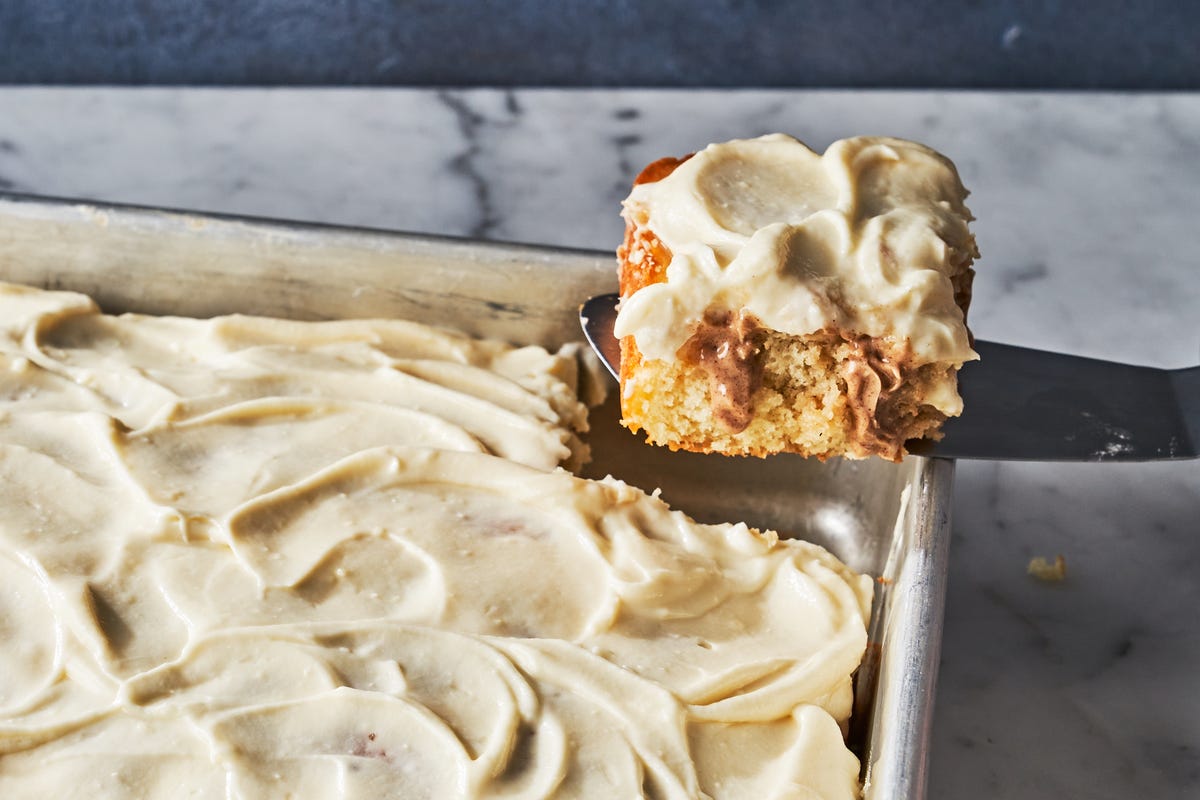 Cinnamon Roll Poke Cake