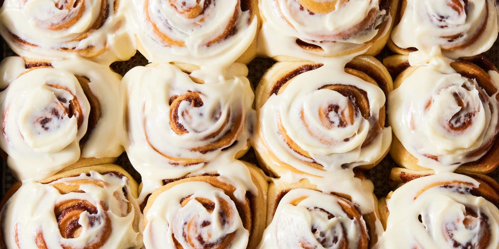 Cinnamon rolls with cream cheese frosting