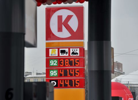 stores open on christmas   circle k gas station