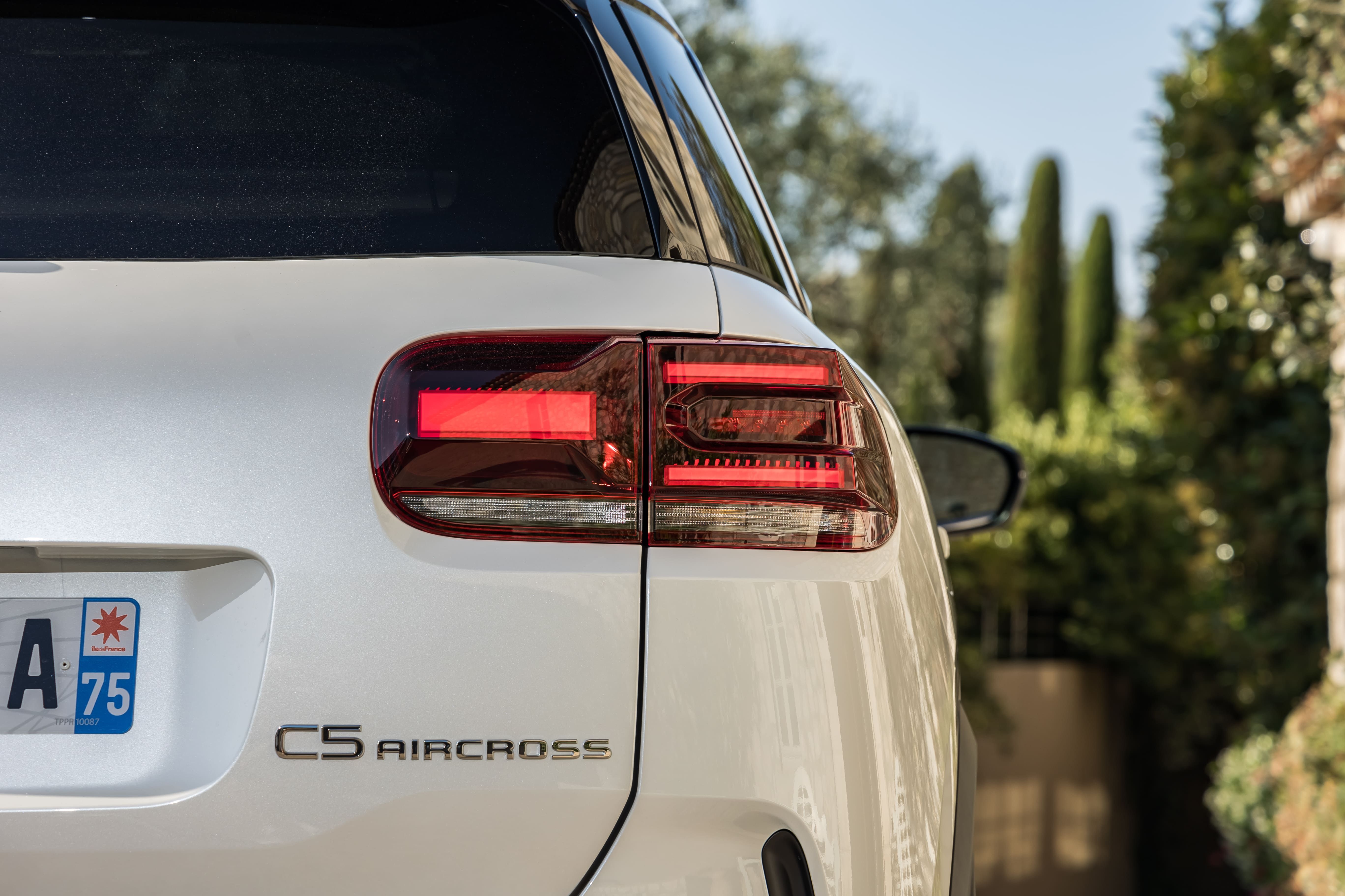 Citroën C5 Aircross Hybrid: la movilidad electrificada más cómoda y  sencilla, a tu alcance