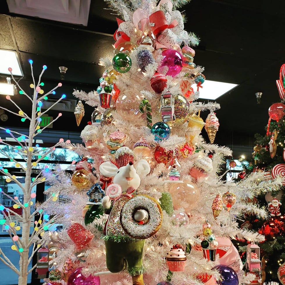 12 Best Year Round Christmas Stores - All Year Christmas Stores