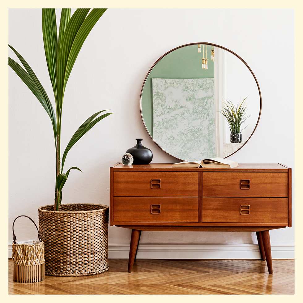 mirror above sideboard
