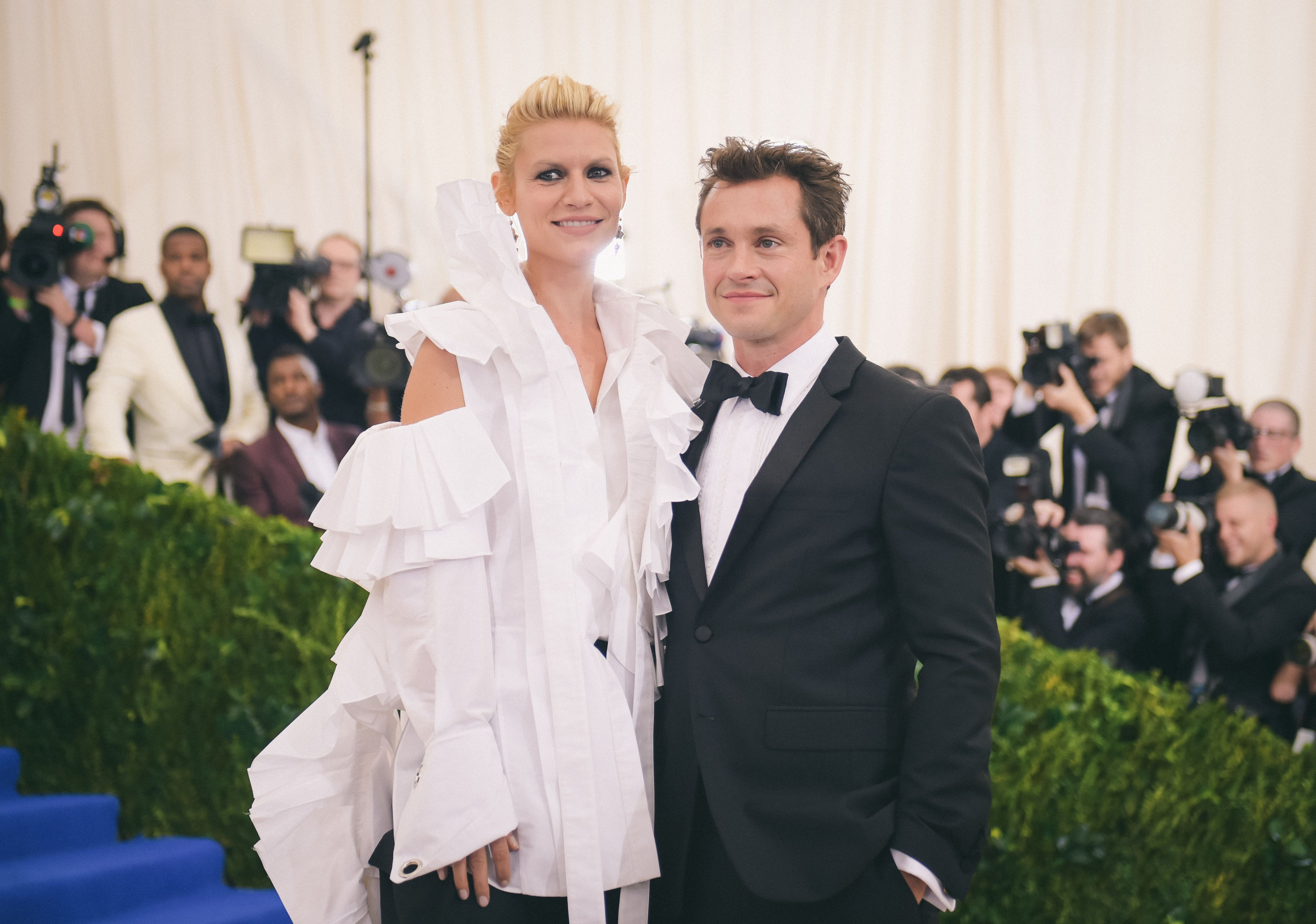 Claire Danes expecting second child with husband Hugh Dancy – New