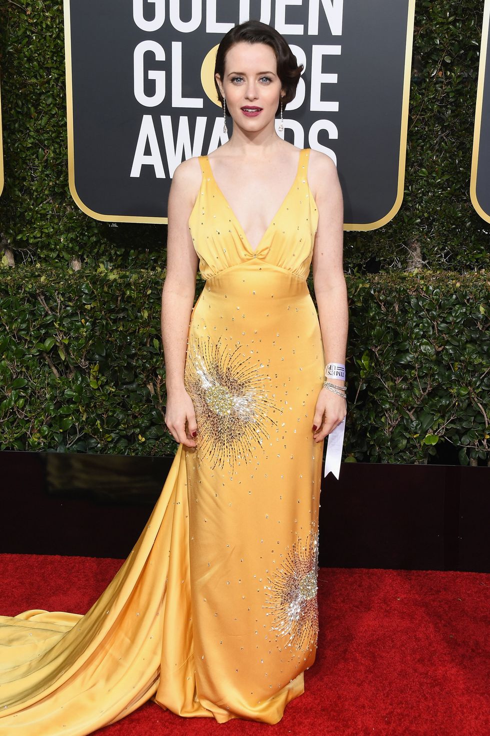 claire foy at the golden globes