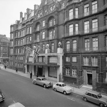 claridges hotel in central london circa 1960