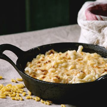 classic american dish baked mac and cheese