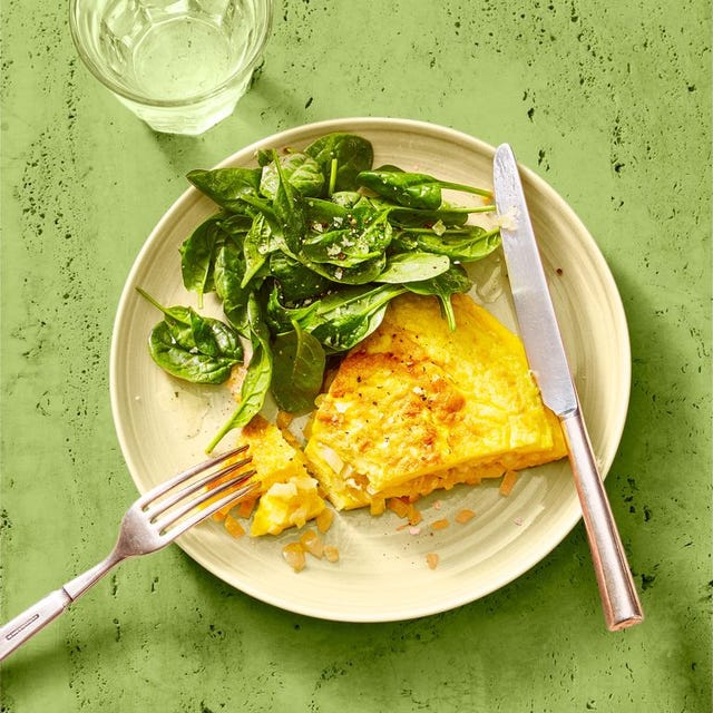classic omelet and greens