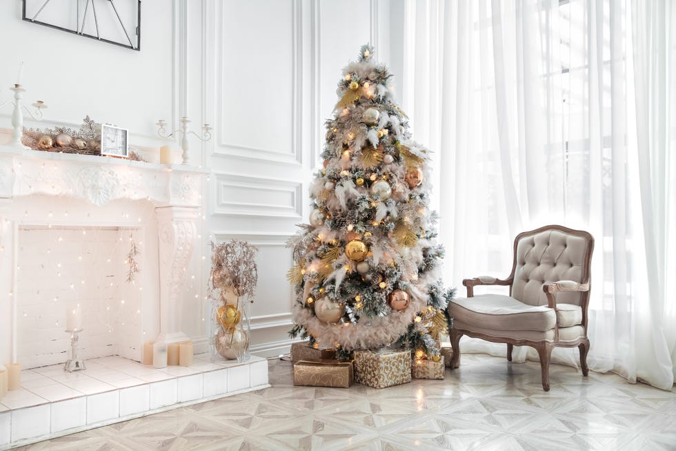 Glamorous White, Gold, and Silver Christmas Tree