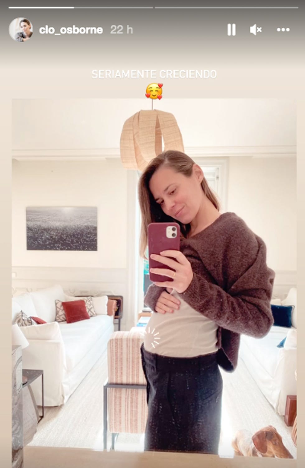 clo osborne presume de embarazo en redes sociales