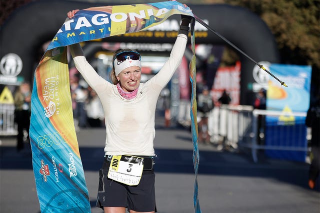claudia tremps, ganadora de las 100 millas de la patagonia run 2023