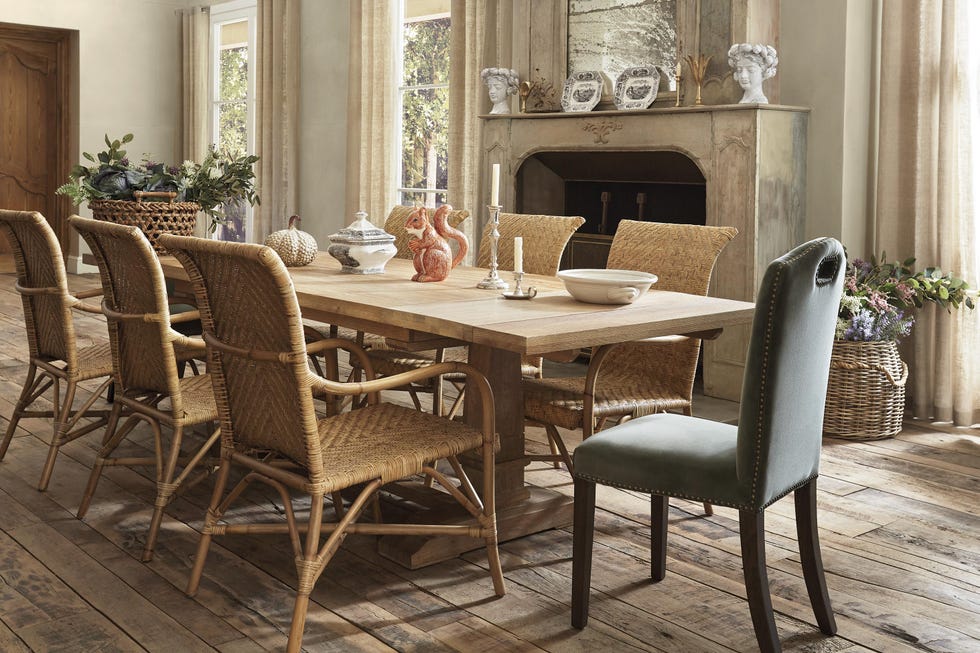 comedor en madera y fibra