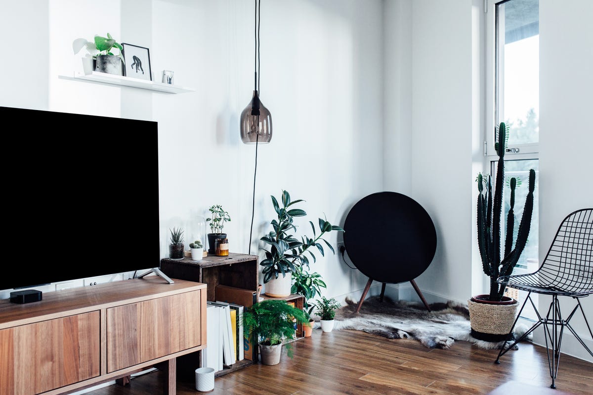 How to clean your TV screen