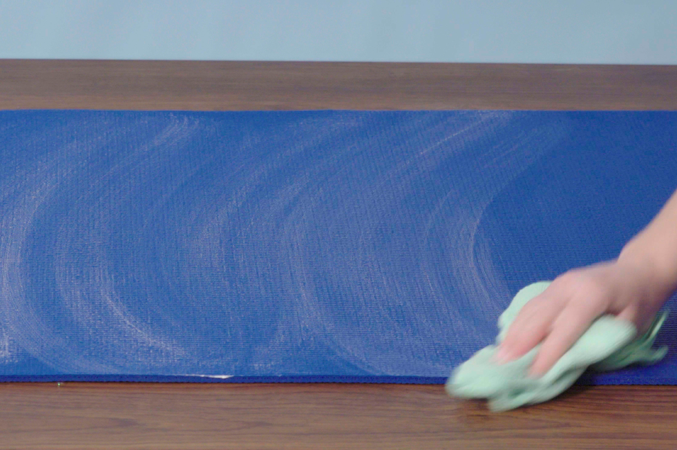 How to clean and maintain a yoga mat?