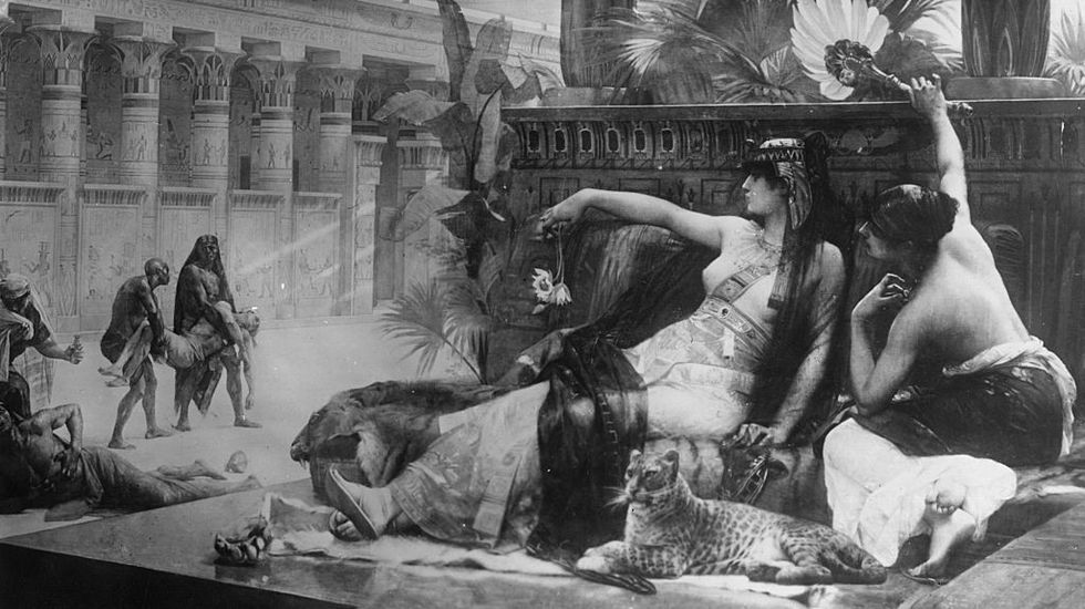 circa 40 bc, queen cleopatra of egypt testing poison on slaves original artwork painting by colonel 1824   1889 photo by hulton archivegetty images