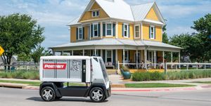 clevon arc delivery robot