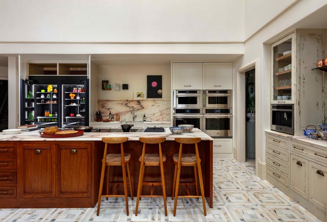 Get Inspired by This Luxe Kitchen and Intimate Bar Space