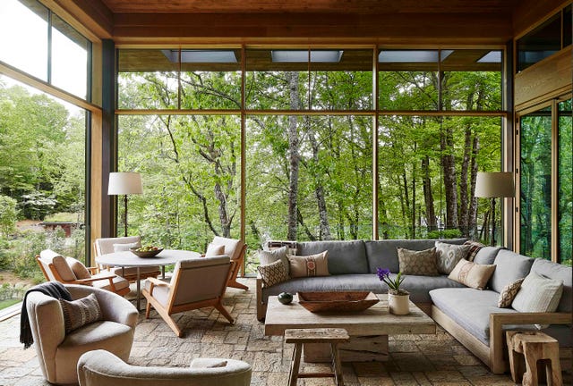 Tour a Lakeside Lodge Designed by Cliff Fong in North Carolina