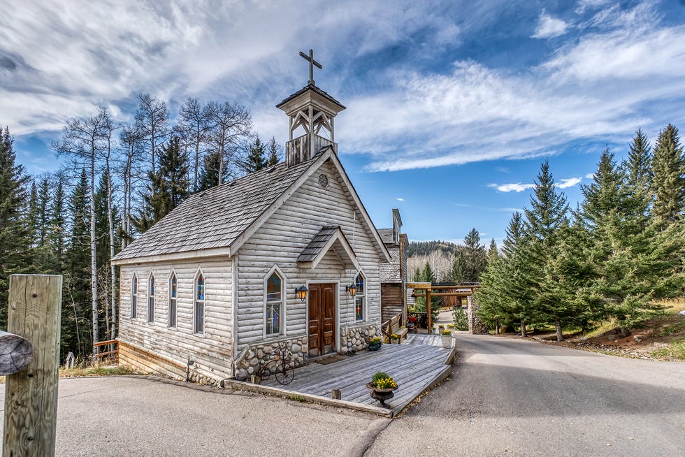 se vende el rancho donde clint eastwood rodó la película "sin perdón", en las montañas rocosas de canadá