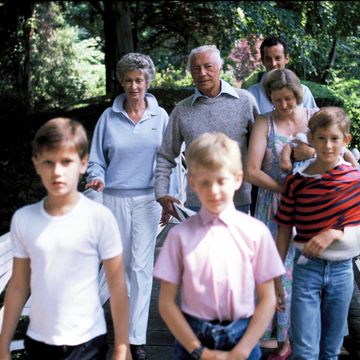 close up giovanni agnelli and family in turin, italy on july 16, 1986
