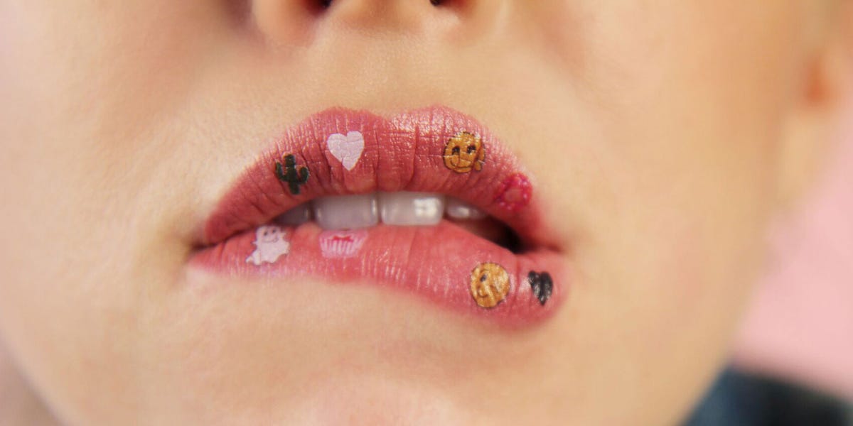 Prepare to Be Obsessed With These Temporary ~Tiny Tattoos~ For Your Lips,  Eyes, and Body