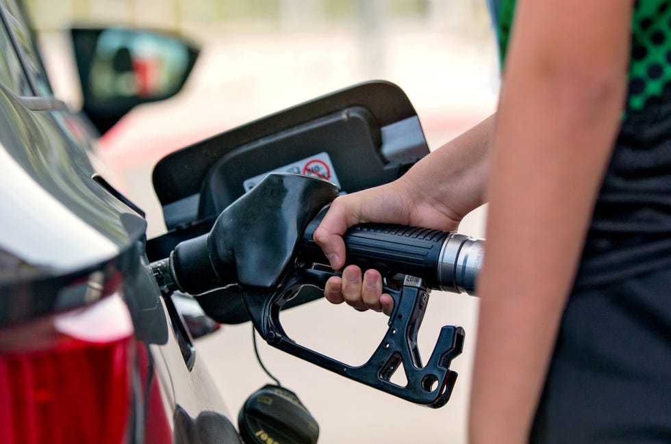 sunday reset gas up cars