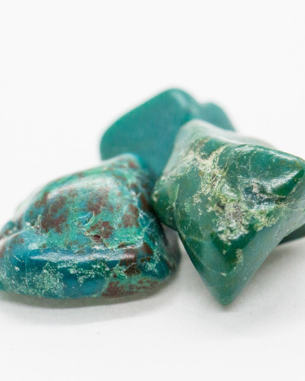 Esmeralda verde: propiedades y significado espiritual de esta piedra