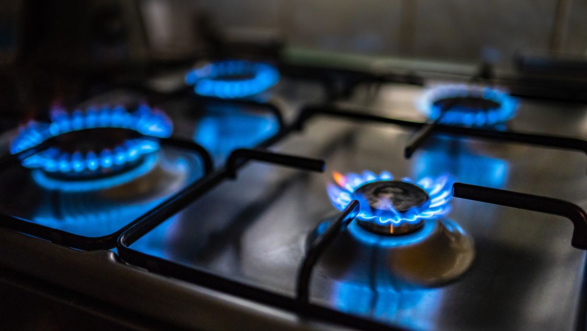 Gas stove bans in US: What is the controversy over health, climate