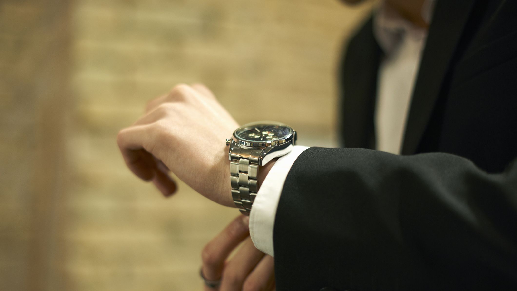 10 relojes clásicos de hombre que no pasan de moda