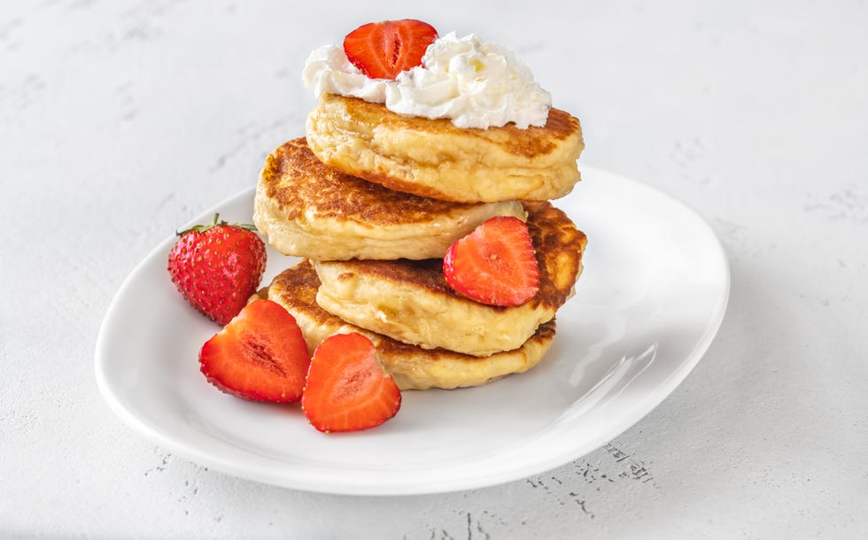 tortitas con frutas y nata