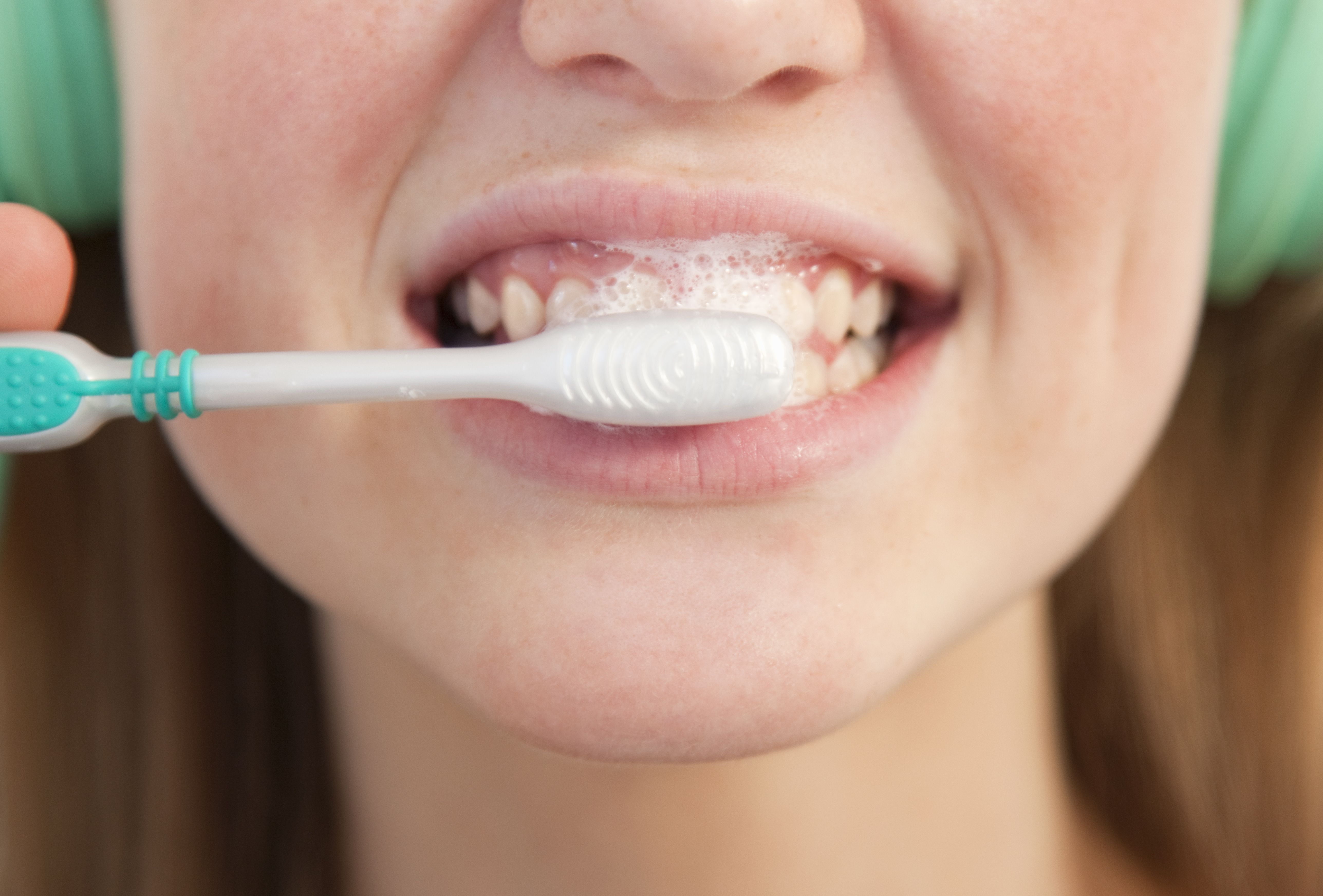 Grav Demontere Berolige Here's How Often/How Long You Really Need To Brush and Floss Your Teeth