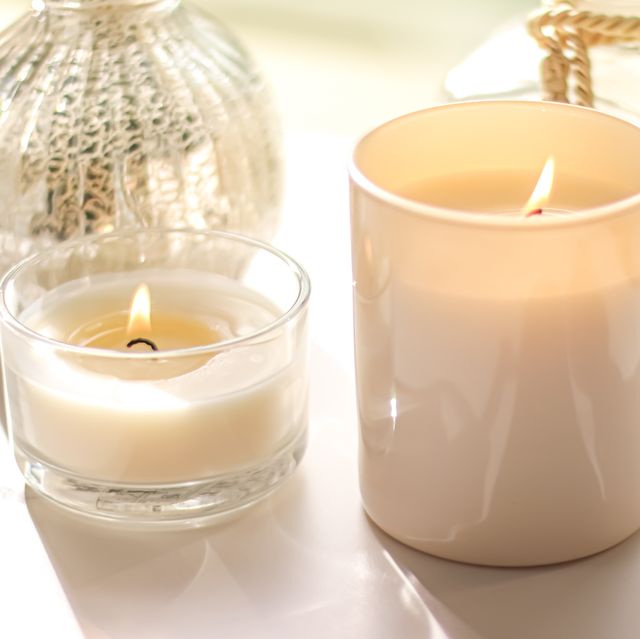 Best & Worst Non-Toxic Candles To Keep Indoor Air Safe 2022