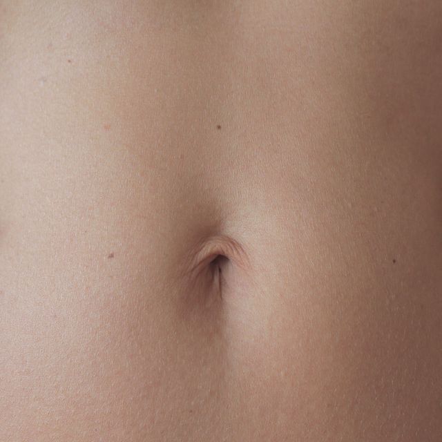 Causes Of A Smelly Belly Button And What You Can Do About It